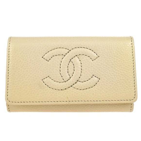 Chanel White Calfskin Six Hook Key Case Small Good 195141 - Picture 1 of 12